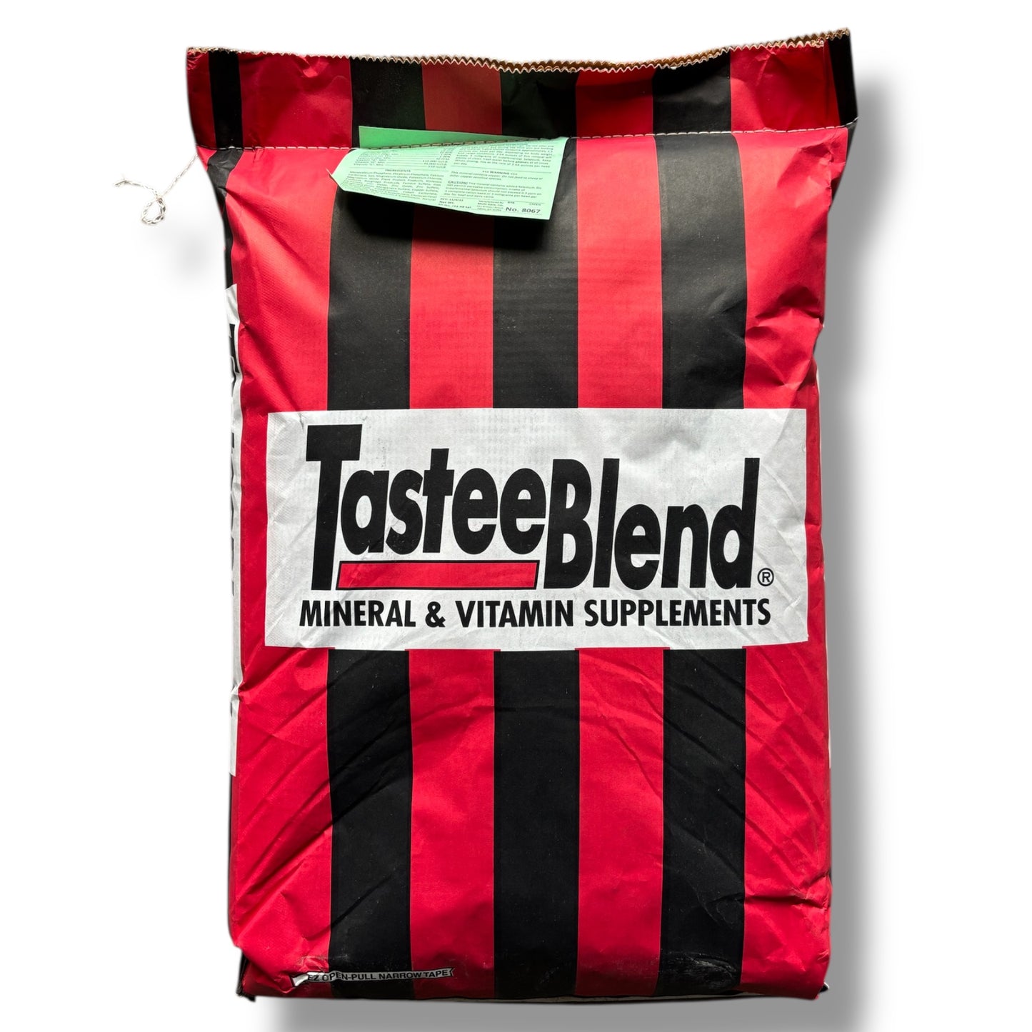 Tastee Blend 16:8 Livestock Mineral 50-lbs