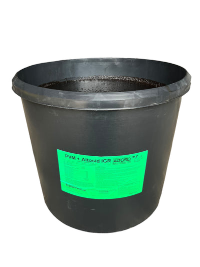 Positive Feed 28% IGR Fly Tub Green label